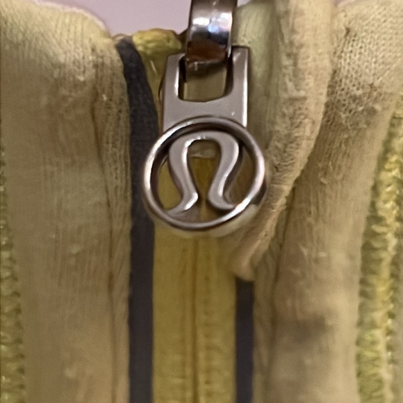 Lululemon Half-Zip Jacket Reflective Running Yoga Gray Yellow Sz S - Picture 3 of 7